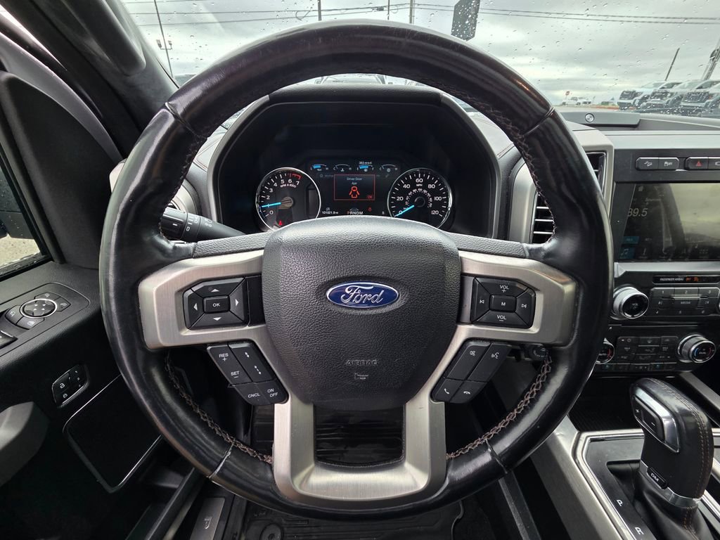 Used 2018 Ford F150 Platinum w/ Equipment Group 701A Luxury AWD/4WD image 14