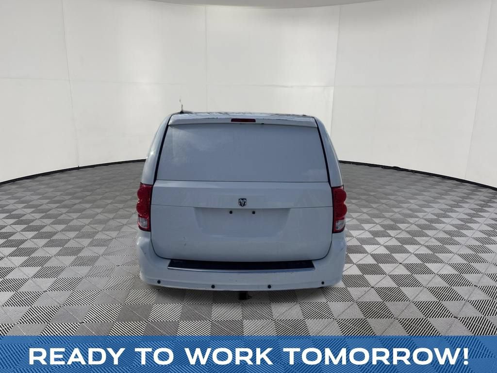 Used 2014 RAM C/V Tradesman FWD image 6