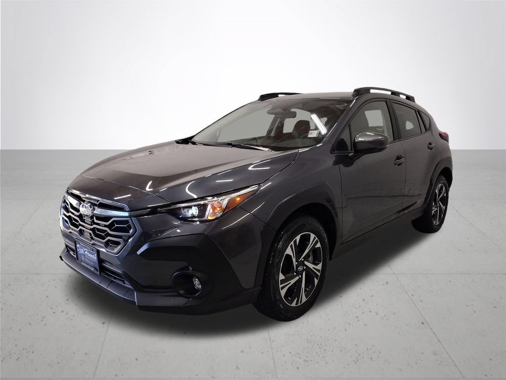 Used 2024 Subaru Crosstrek 2.0i Premium AWD/4WD image 2