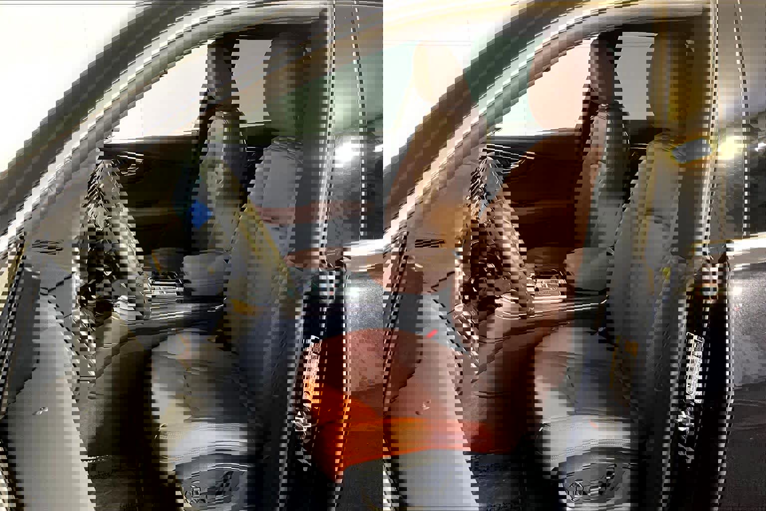 Used 2021 Audi Q8 Premium Plus w/ Premium Plus Package image 9