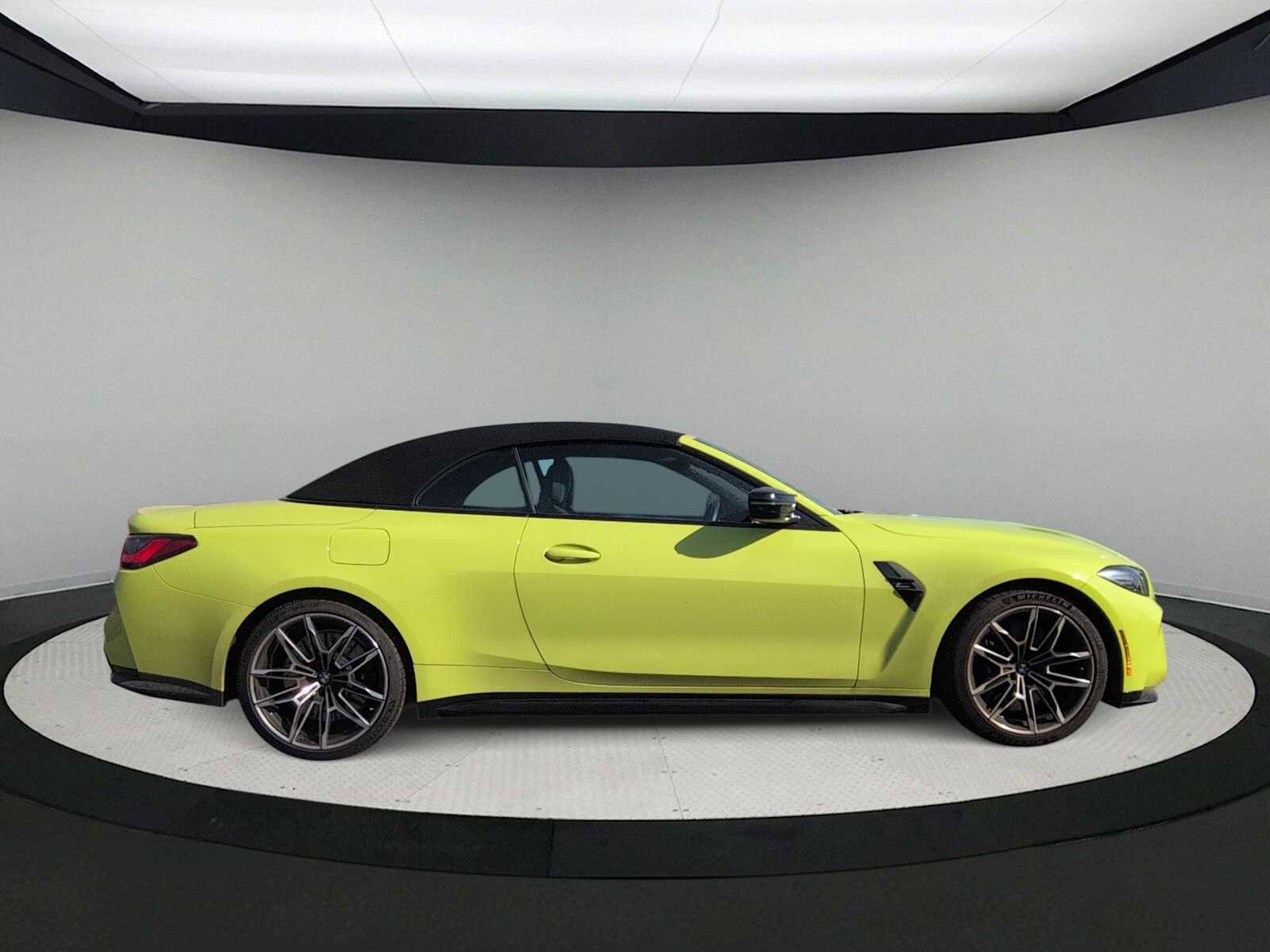 Used 2022 BMW M4 xDrive Competition w/ Executive Package AWD/4WD image 9