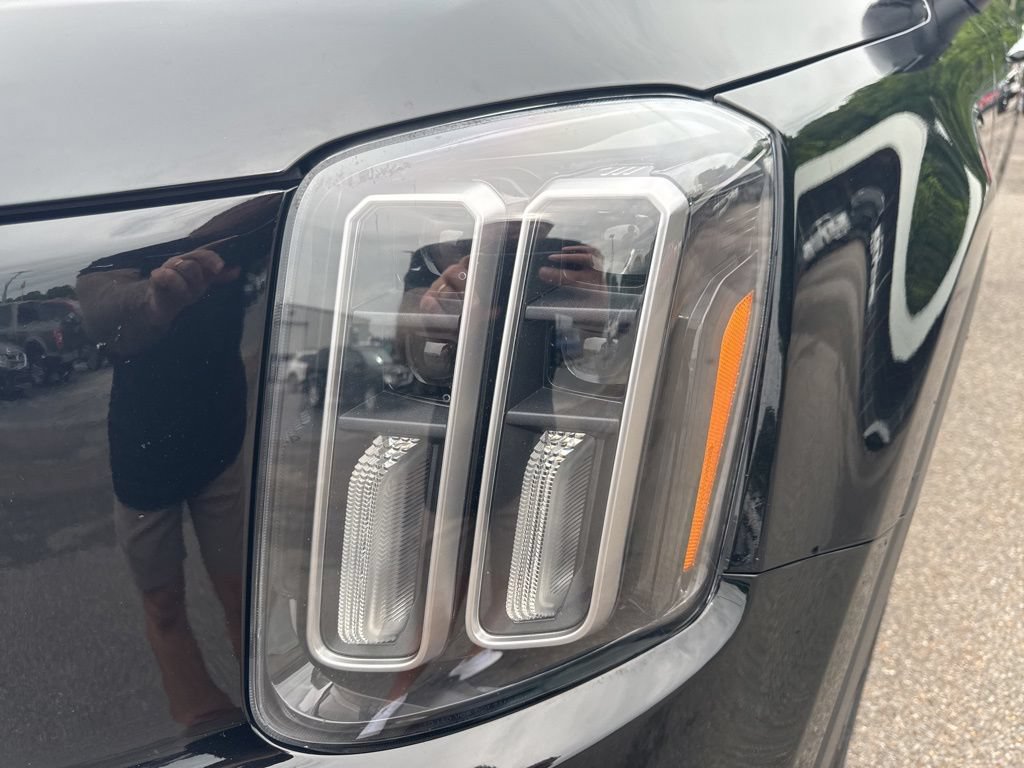 Used 2025 Kia Telluride S AWD/4WD image 10