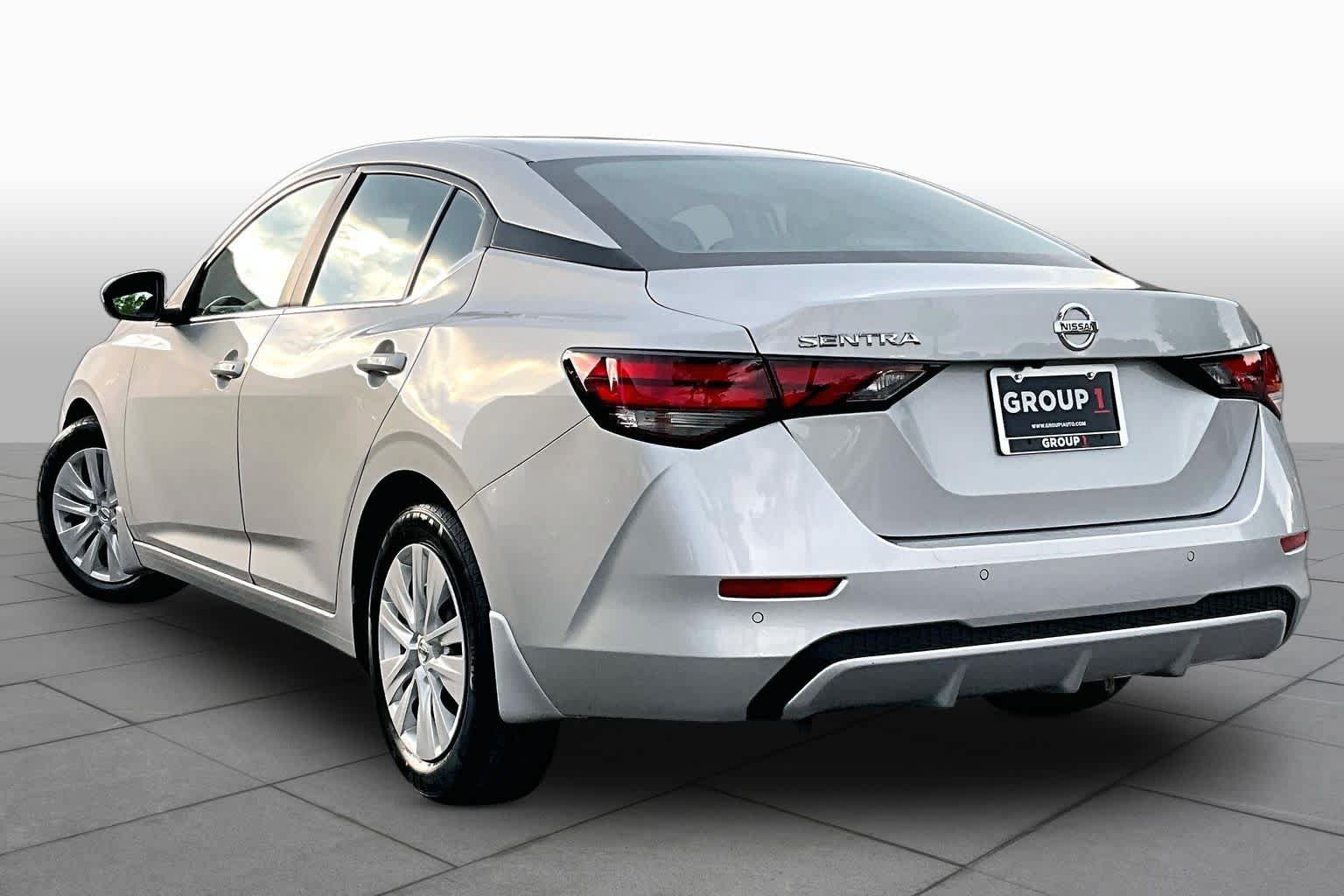 Used 2023 Nissan Sentra S FWD image 12