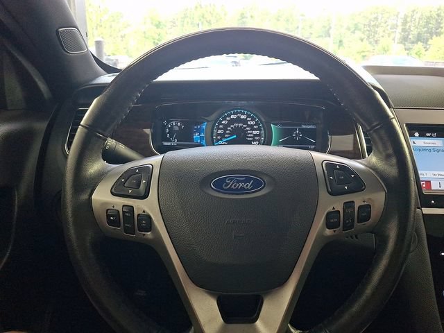 Used 2016 Ford Taurus Limited w/ Equipment Group 301A FWD image 25