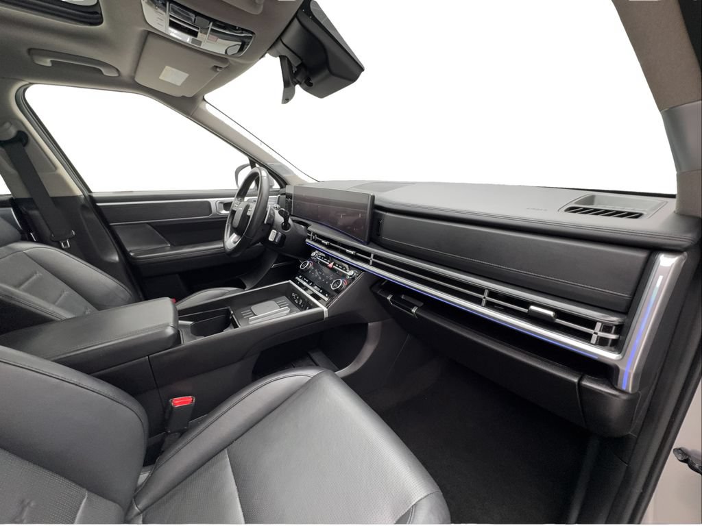 Used 2025 Hyundai Santa Fe Limited FWD image 37