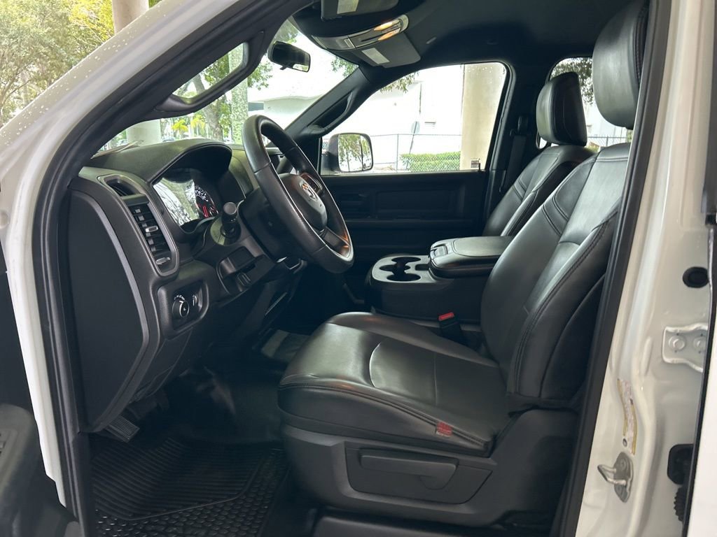 Used 2022 RAM 3500 Tradesman w/ Chrome Appearance Group image 2