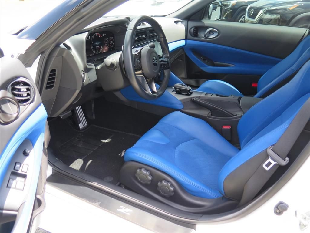 Used 2024 Nissan Z Performance w/ Floor Mat Package RWD image 10