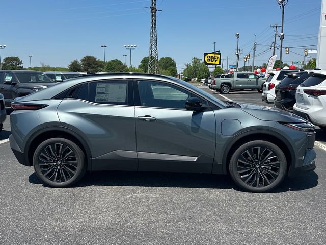 New 2026 Toyota C-HR AWD/4WD image 2