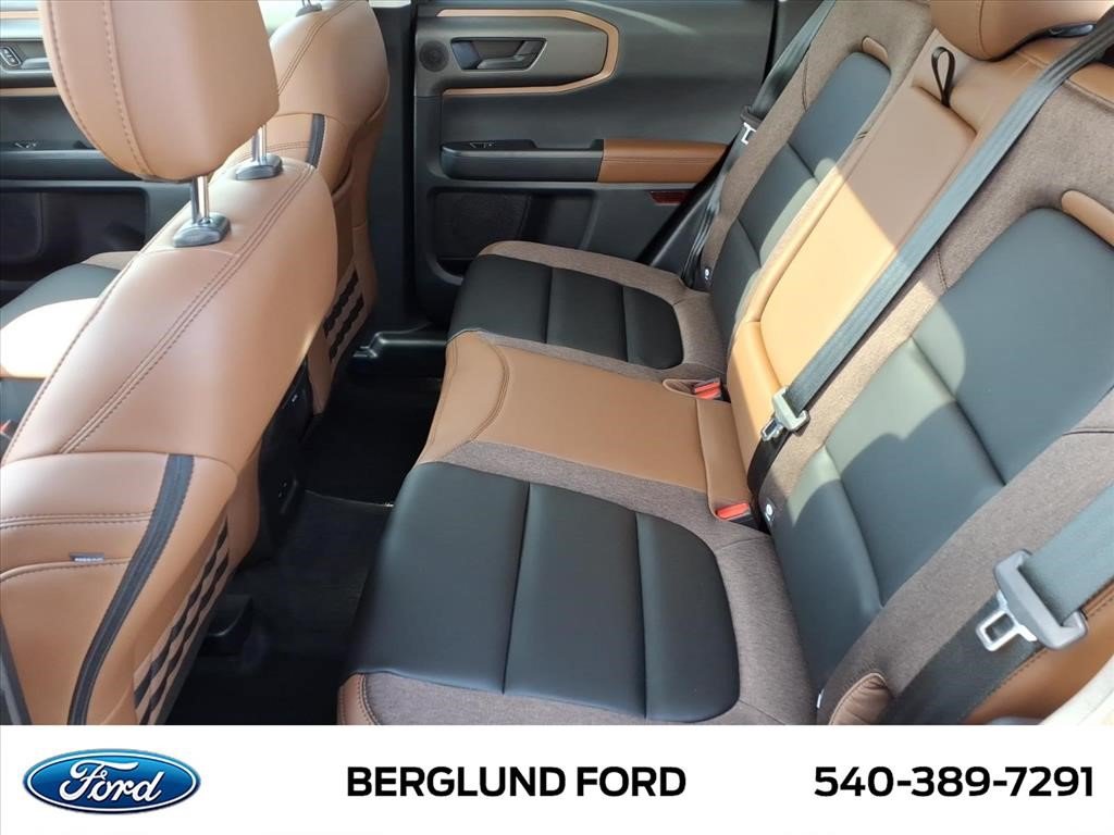 New 2026 Ford Bronco Sport Outer Banks w/ Outer Banks Tech Package+ AWD/4WD image 7