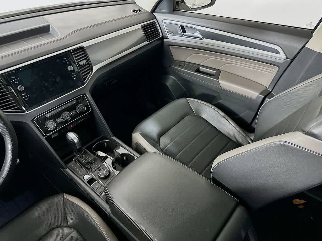 Used 2022 Volkswagen Atlas SEL Premium AWD/4WD image 11