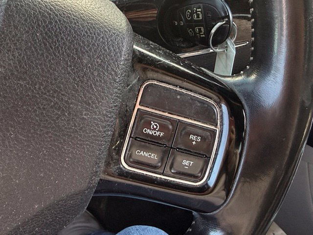 Used 2020 Dodge Grand Caravan SXT FWD image 17