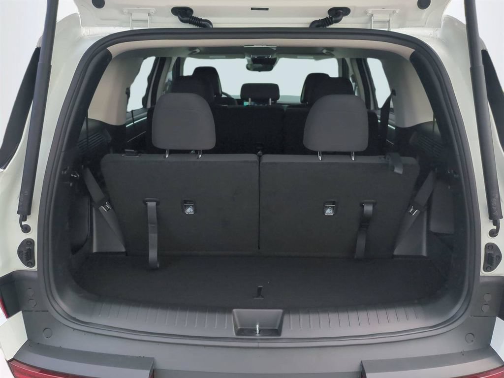 New 2027 Hyundai Santa Fe SE FWD image 14