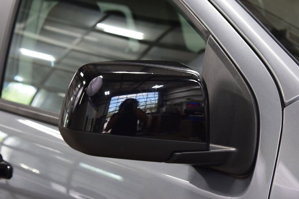 Used 2021 Chevrolet Colorado Z71 w/ Safety Package AWD/4WD image 18