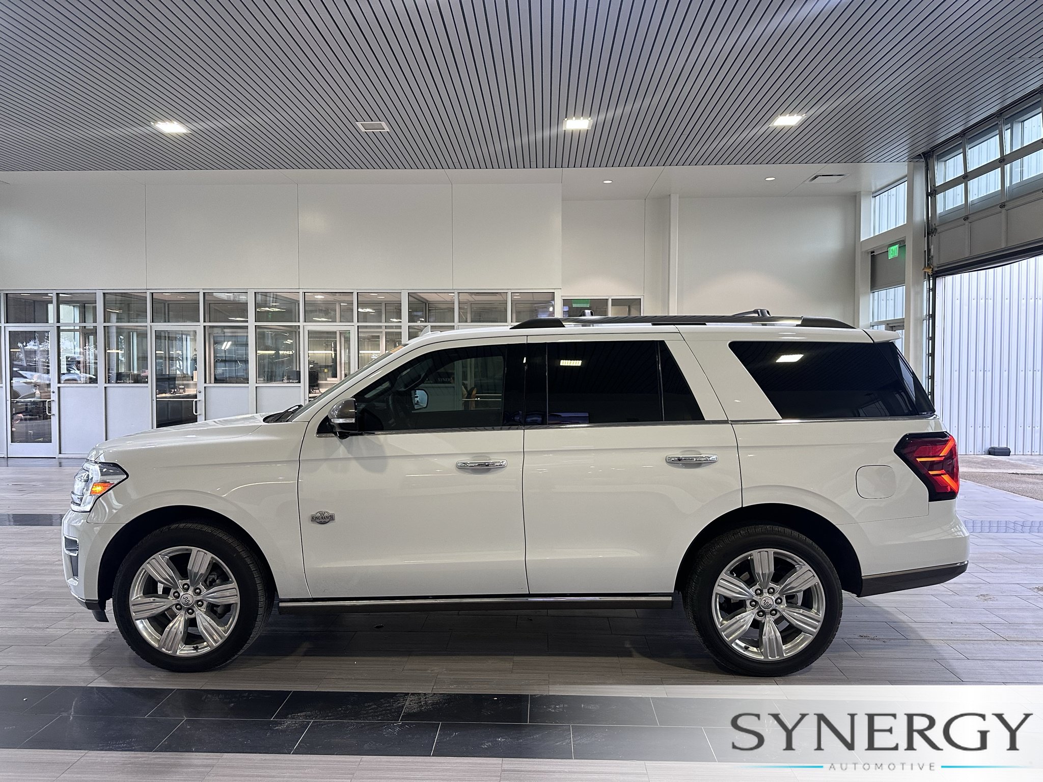 Used 2024 Ford Expedition King Ranch AWD/4WD image 12