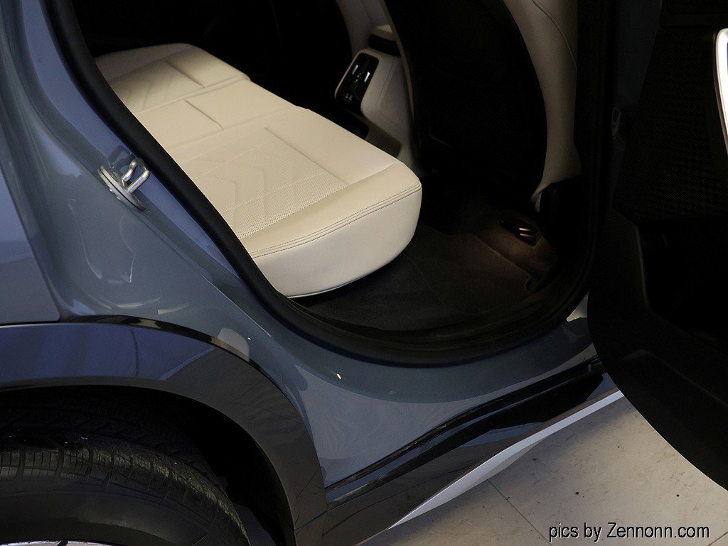 Certified 2023 BMW X1 xDrive28i w/ Convenience Package AWD/4WD image 30