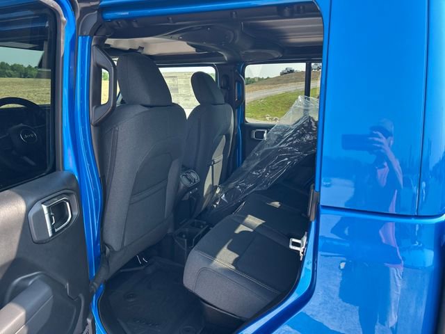 New 2025 Jeep Gladiator Sport image 33