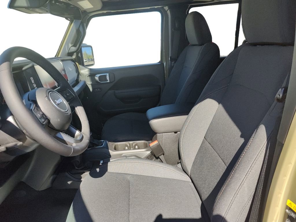 New 2025 Jeep Gladiator Willys image 11