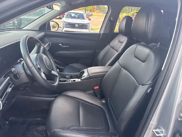 Used 2025 Hyundai Tucson SEL FWD image 13