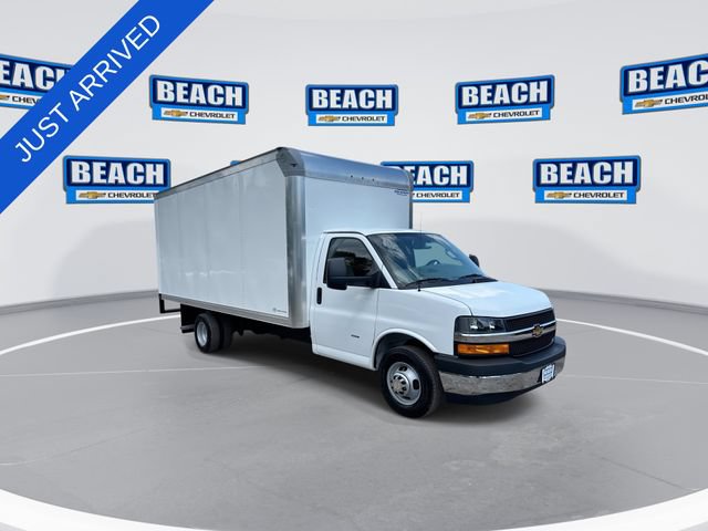 New 2026 Chevrolet Express 3500 w/ Power Convenience Package RWD image 2