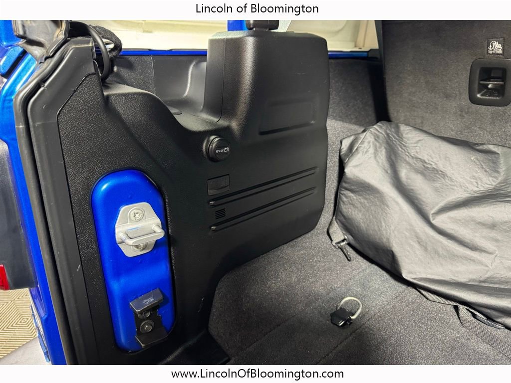 Used 2022 Jeep Wrangler Unlimited Sahara w/ Cold Weather Group image 64