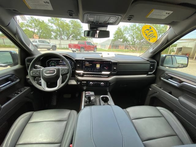 Used 2025 GMC Sierra 1500 SLT AWD/4WD image 15