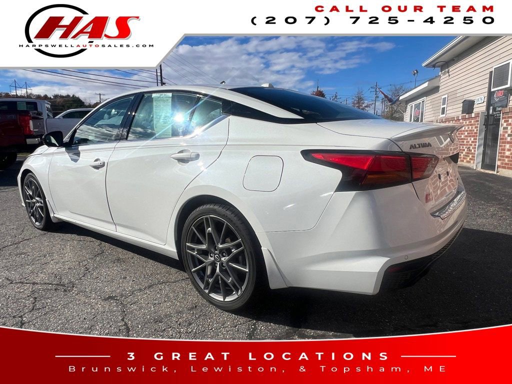 Used 2023 Nissan Altima 2.0 SR image 5