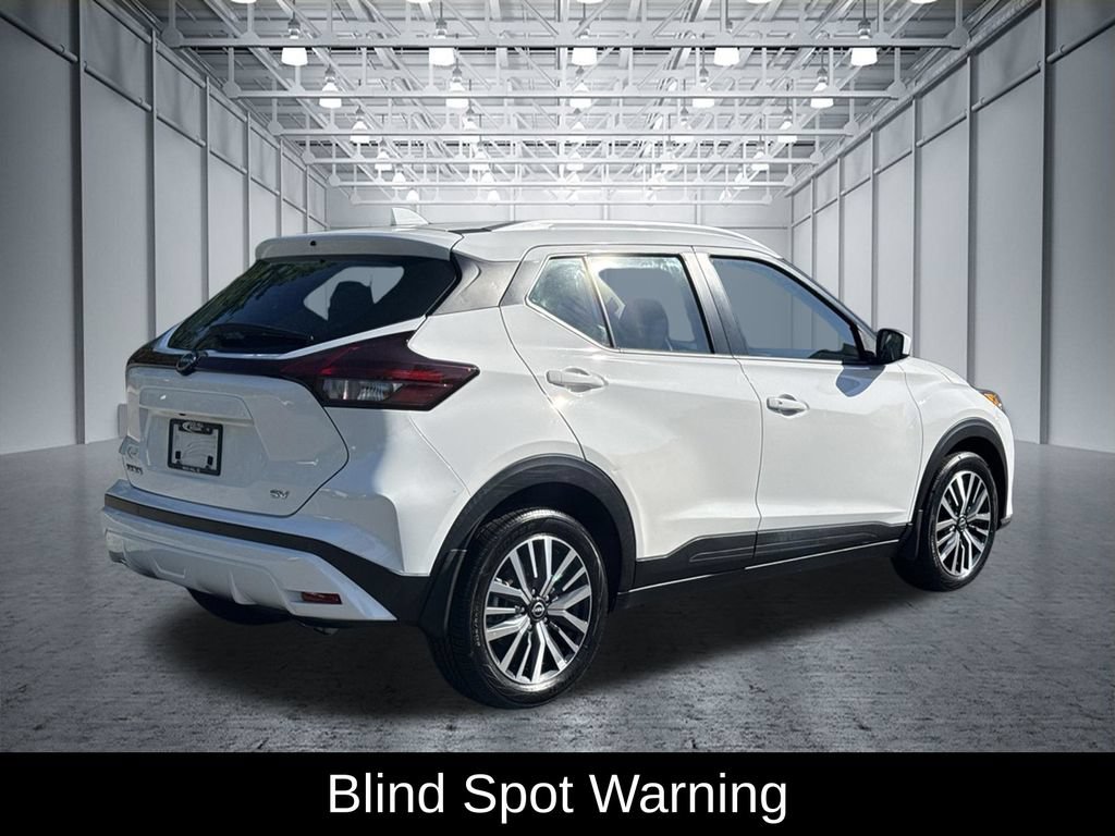 Certified 2023 Nissan Kicks SV FWD image 7