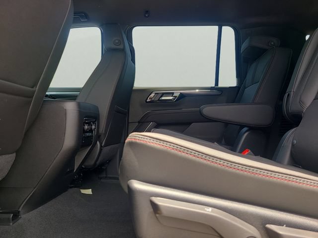 New 2026 Chevrolet Suburban RST w/ Comfort Package RWD image 12