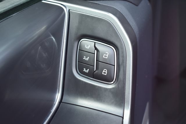 Used 2023 Ford F150 Lariat w/ Equipment Group 502A High AWD/4WD image 21