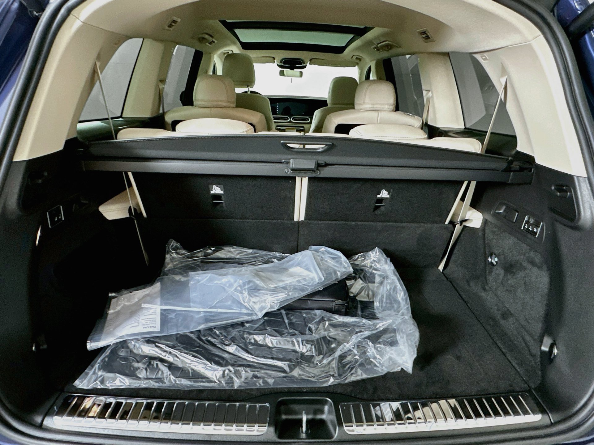 New 2027 Mercedes-Benz GLS 450 4MATIC image 29