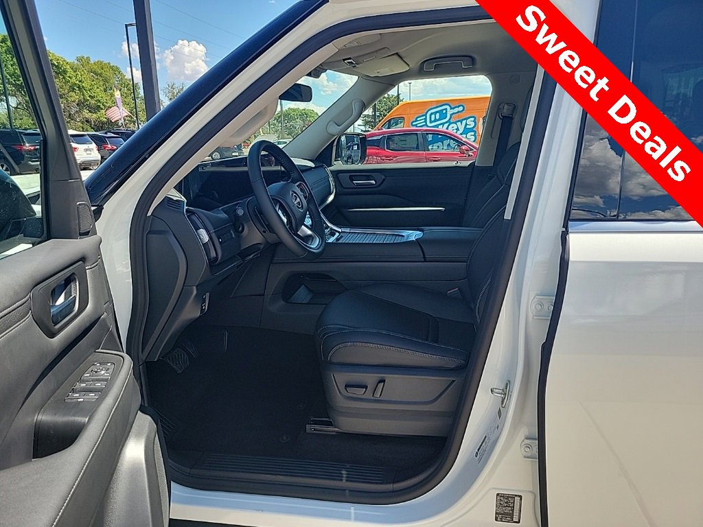 New 2026 Nissan Armada SV image 10