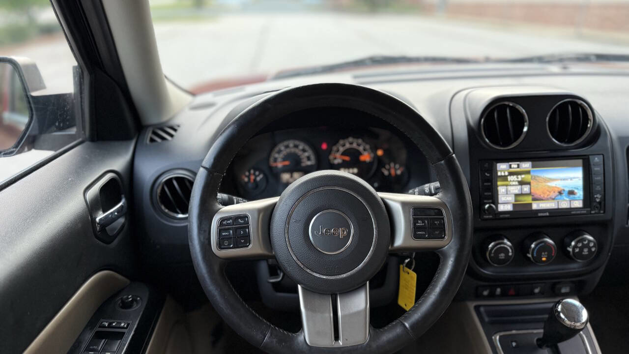 Used 2017 Jeep Patriot High Altitude image 18