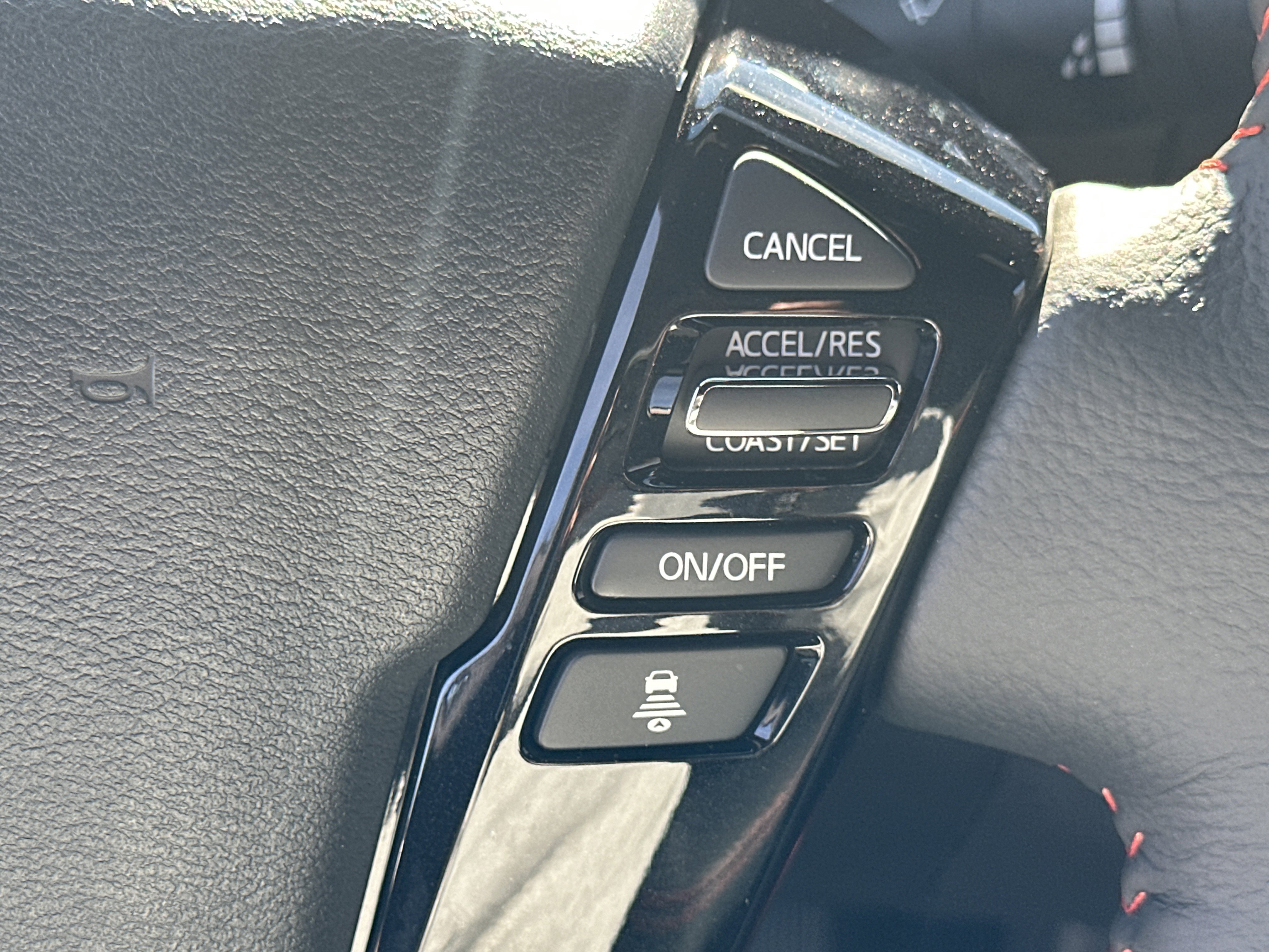 New 2026 Nissan Frontier PRO-4X w/ Pro-4x Convenience Package image 25