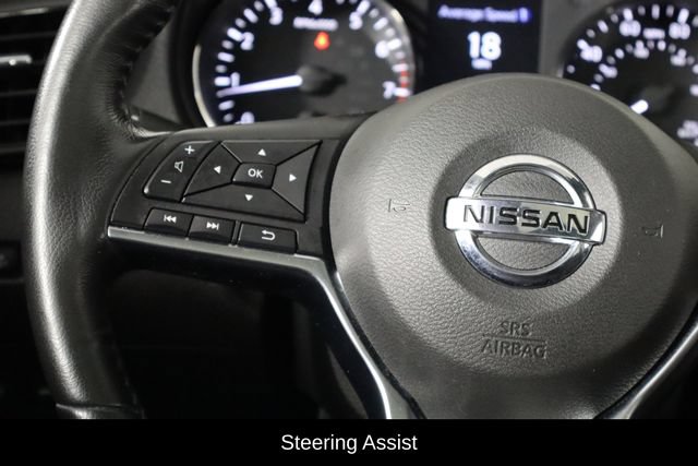 Used 2019 Nissan Rogue SV w/ Sun & Sound Touring Package AWD/4WD image 8