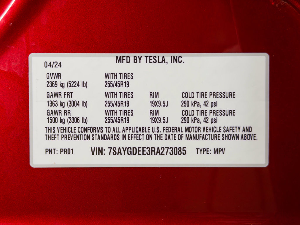 Used 2024 Tesla Model Y Long Range AWD/4WD image 27