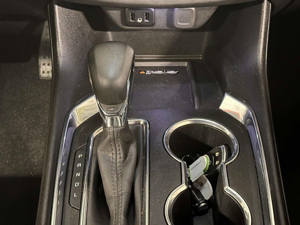 Used 2023 Chevrolet Traverse LT image 21