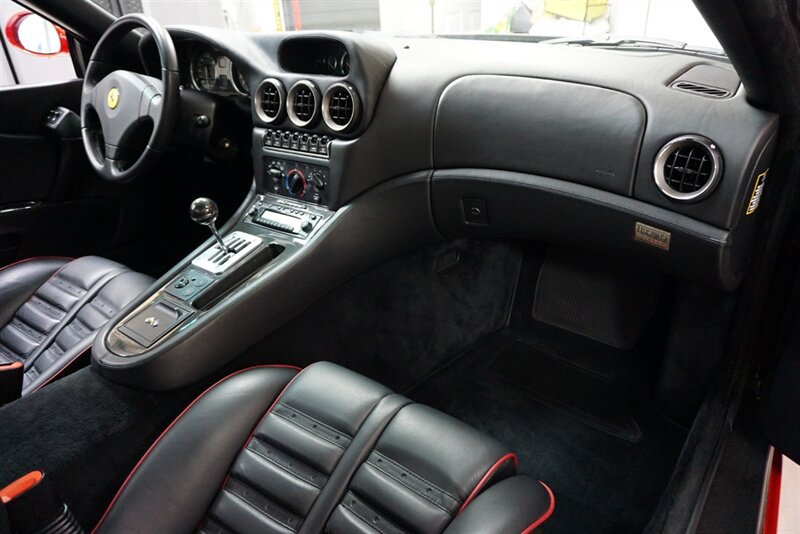 Used 2001 Ferrari 550 Maranello Coupe RWD image 18