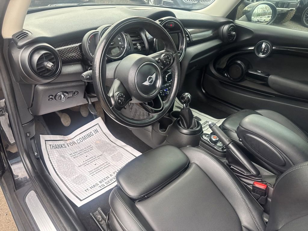 Used 2018 MINI Cooper S image 28