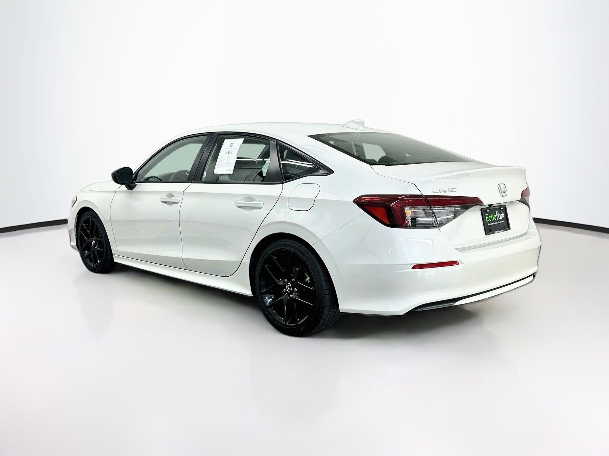 Used 2025 Honda Civic Sport image 5