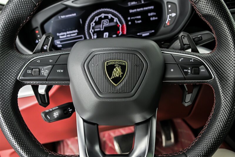 Used 2019 Lamborghini Urus AWD/4WD image 26