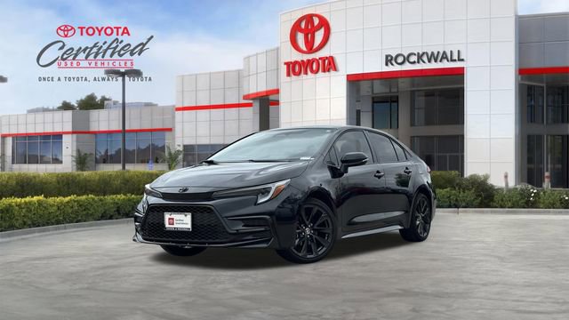 Certified 2024 Toyota Corolla SE FWD image 1
