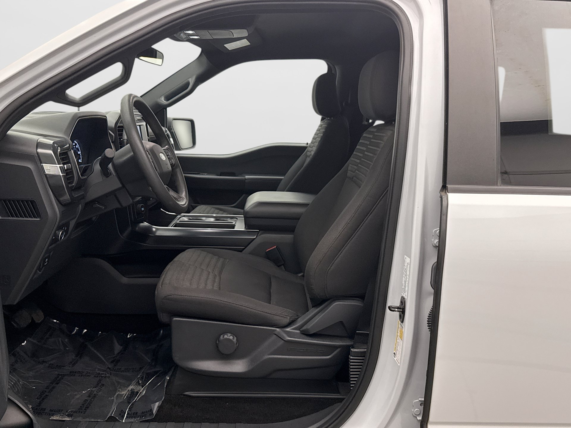 Used 2022 Ford F150 XL w/ STX Appearance Package RWD image 11