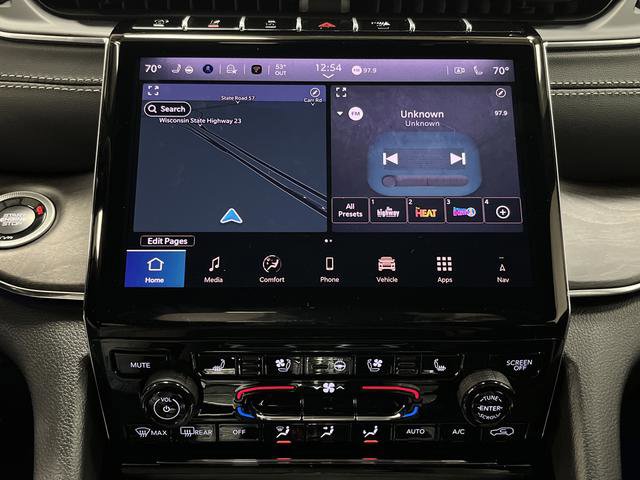 New 2025 Jeep Grand Cherokee L Overland w/ Advanced Protech Group III image 9