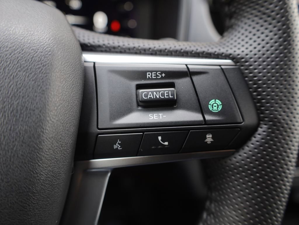 New 2025 Mitsubishi Outlander SE image 57