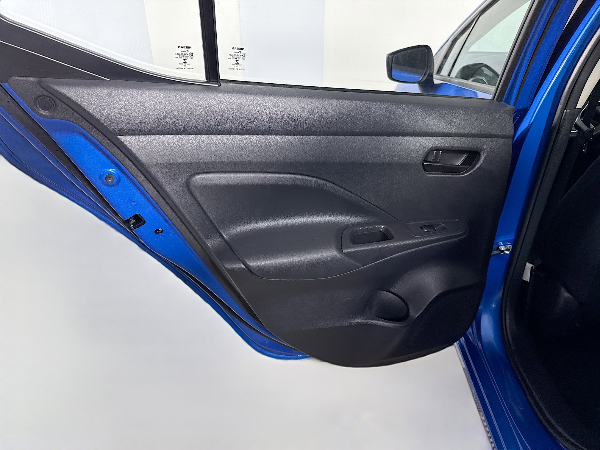 Used 2021 Nissan Versa S FWD image 26