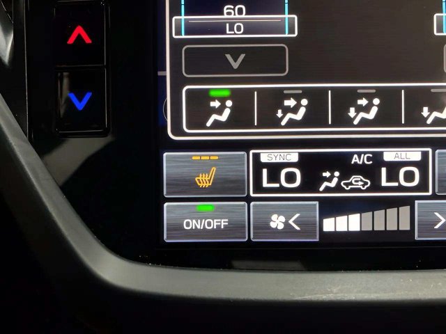 Used 2025 Subaru Forester Premium AWD/4WD image 52