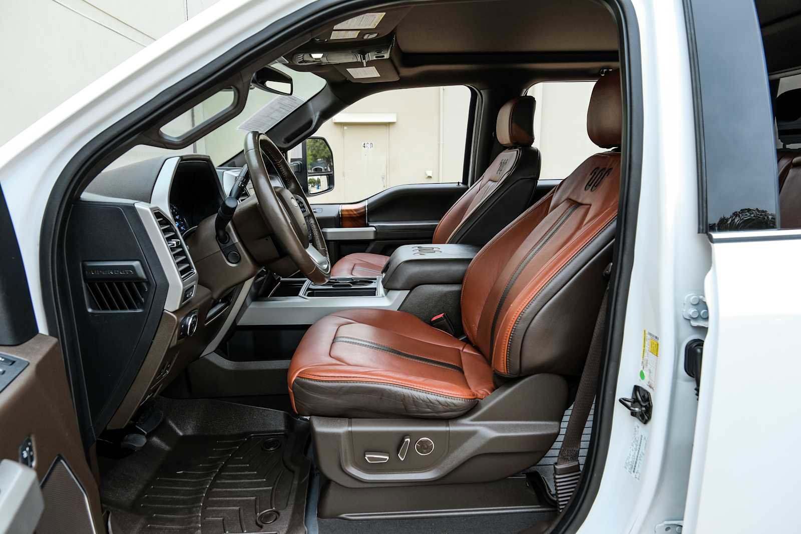 Used 2019 Ford F450 King Ranch w/ King Ranch Ultimate Package image 4