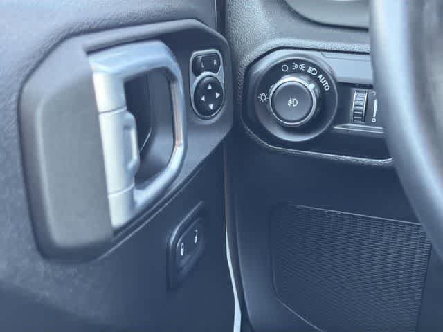Used 2021 Jeep Wrangler Sport AWD/4WD image 14