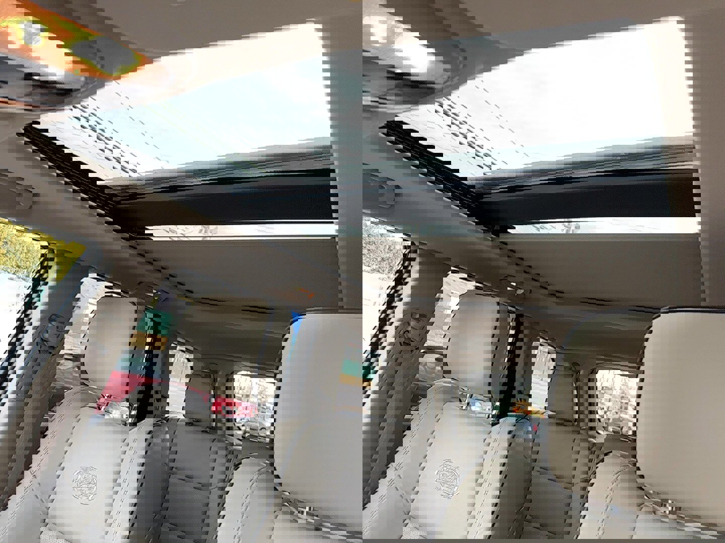 Used 2015 Jeep Grand Cherokee Overland w/ Advanced Technology Group image 20