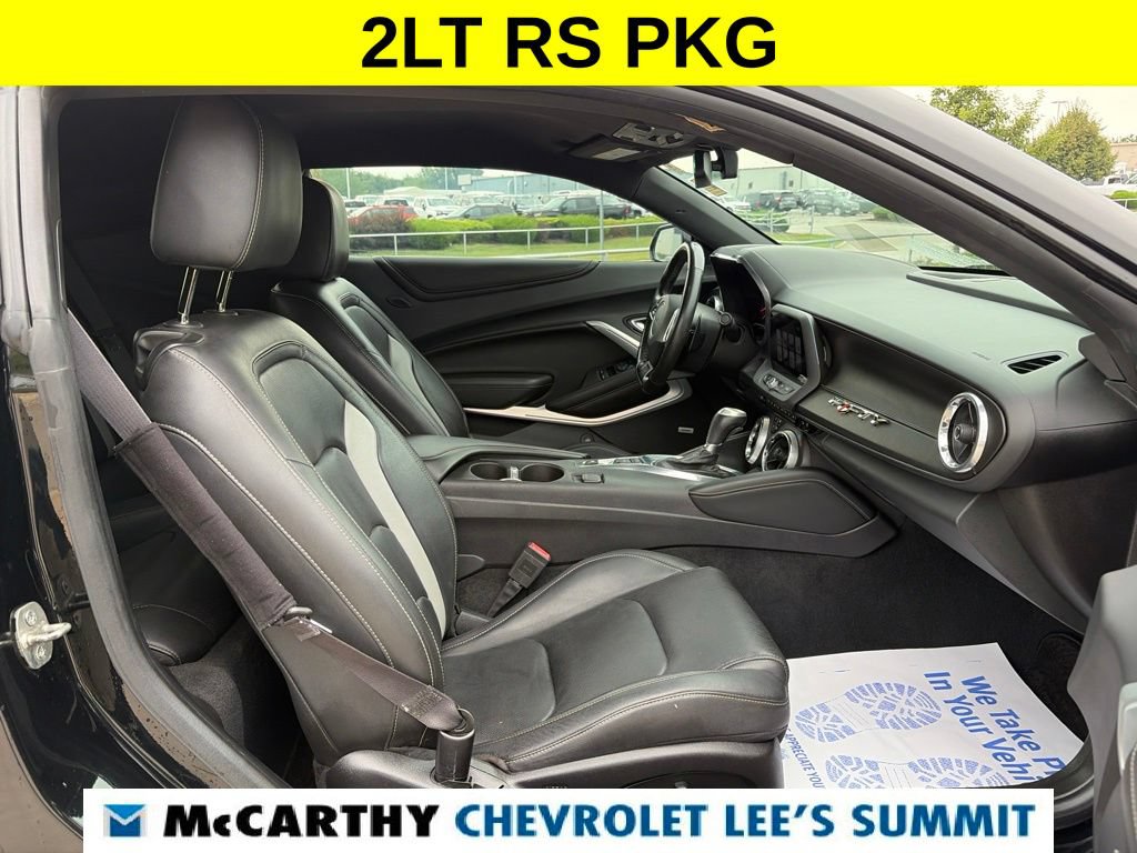 Used 2017 Chevrolet Camaro LT RWD image 26
